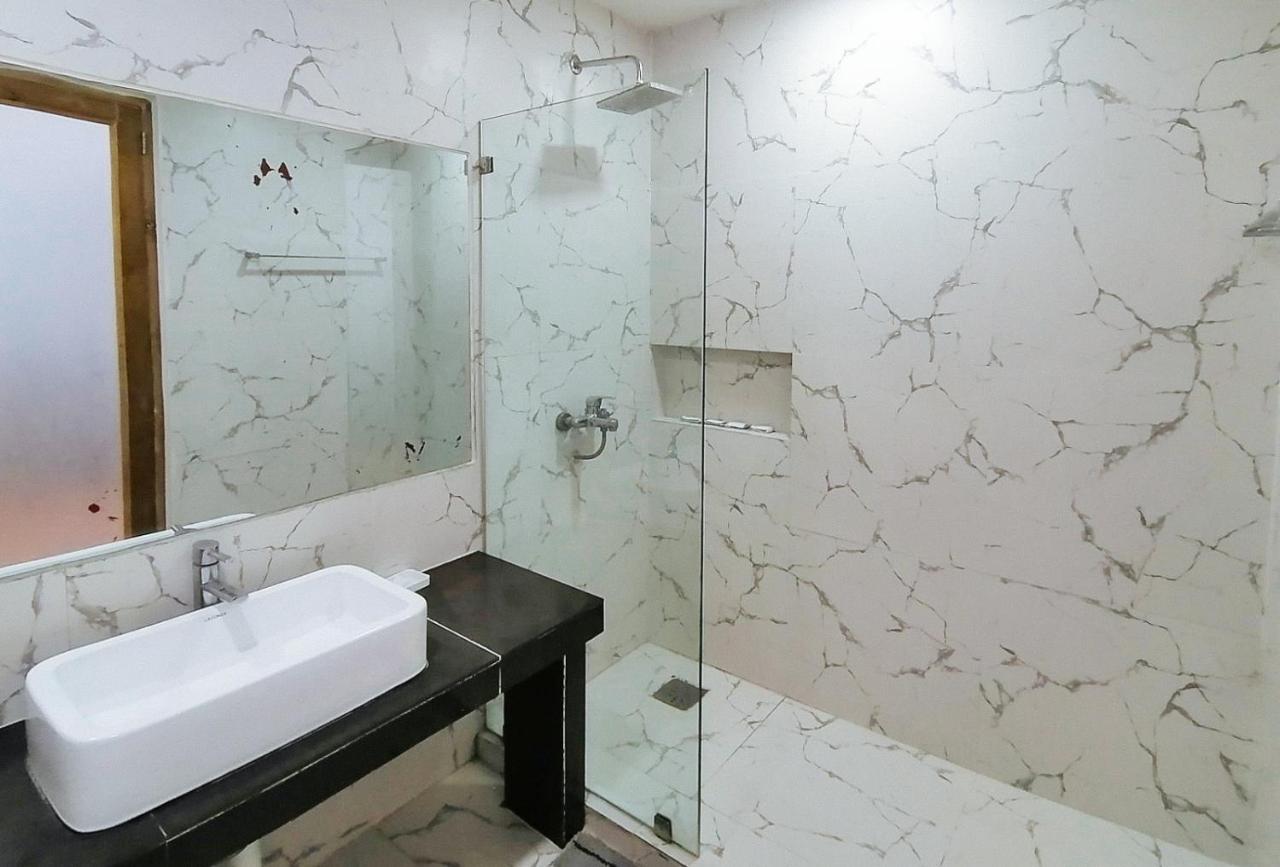 Reddoorz Cebu Club Fort Med Inc Boljoon Luaran gambar